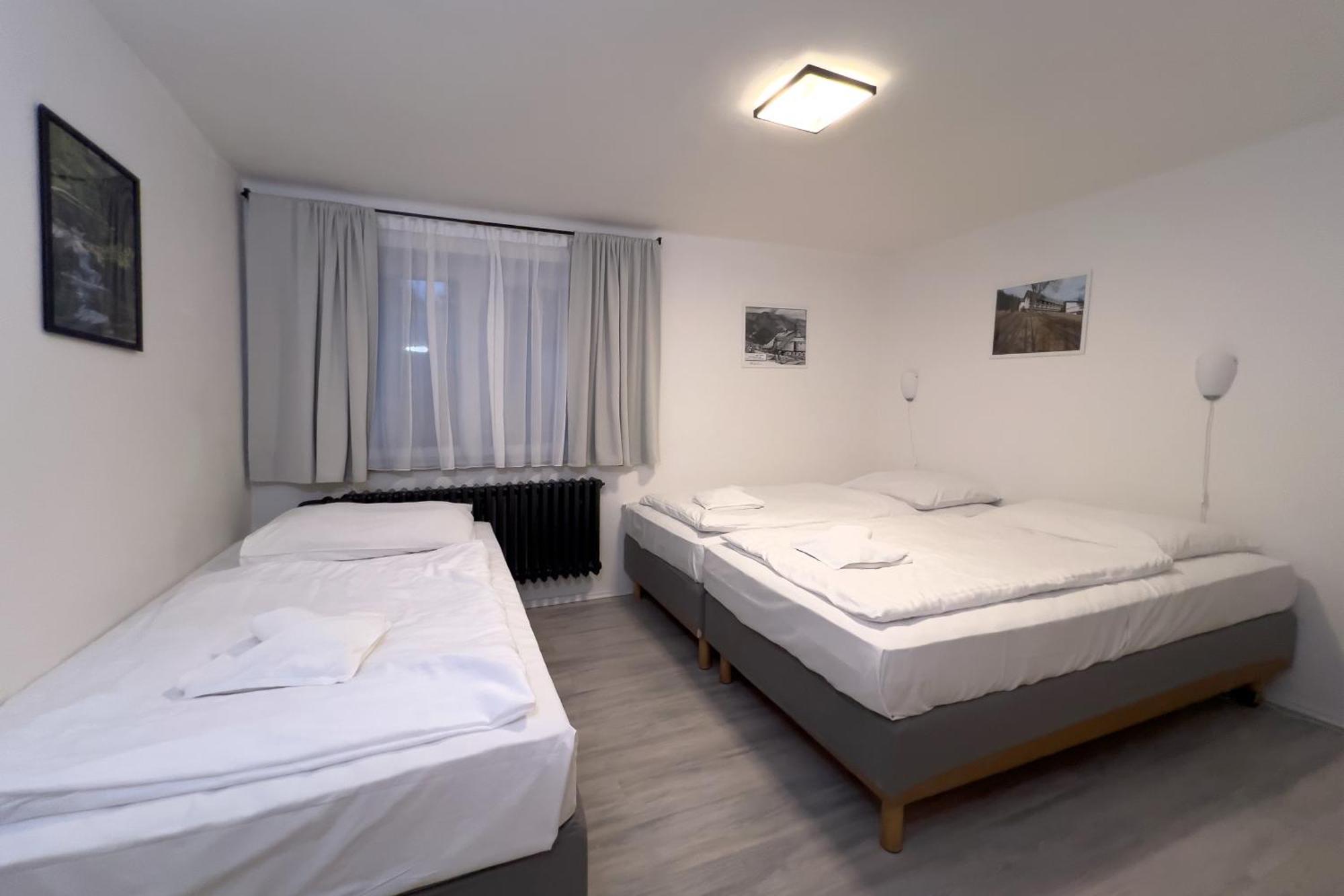 Hotel Horni Pramen Špindlerŭv Mlýn Oda fotoğraf