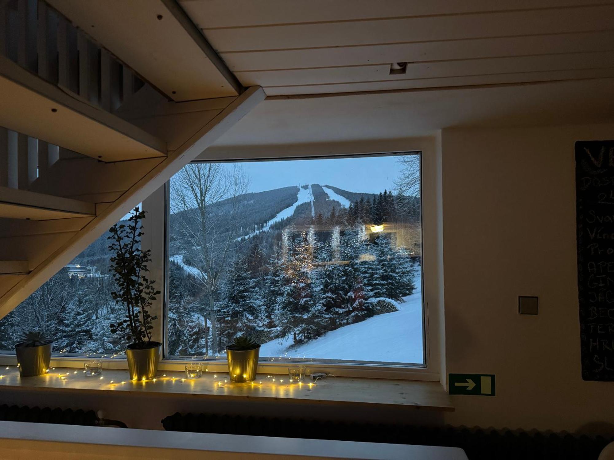 Hotel Horni Pramen Špindlerŭv Mlýn Dış mekan fotoğraf