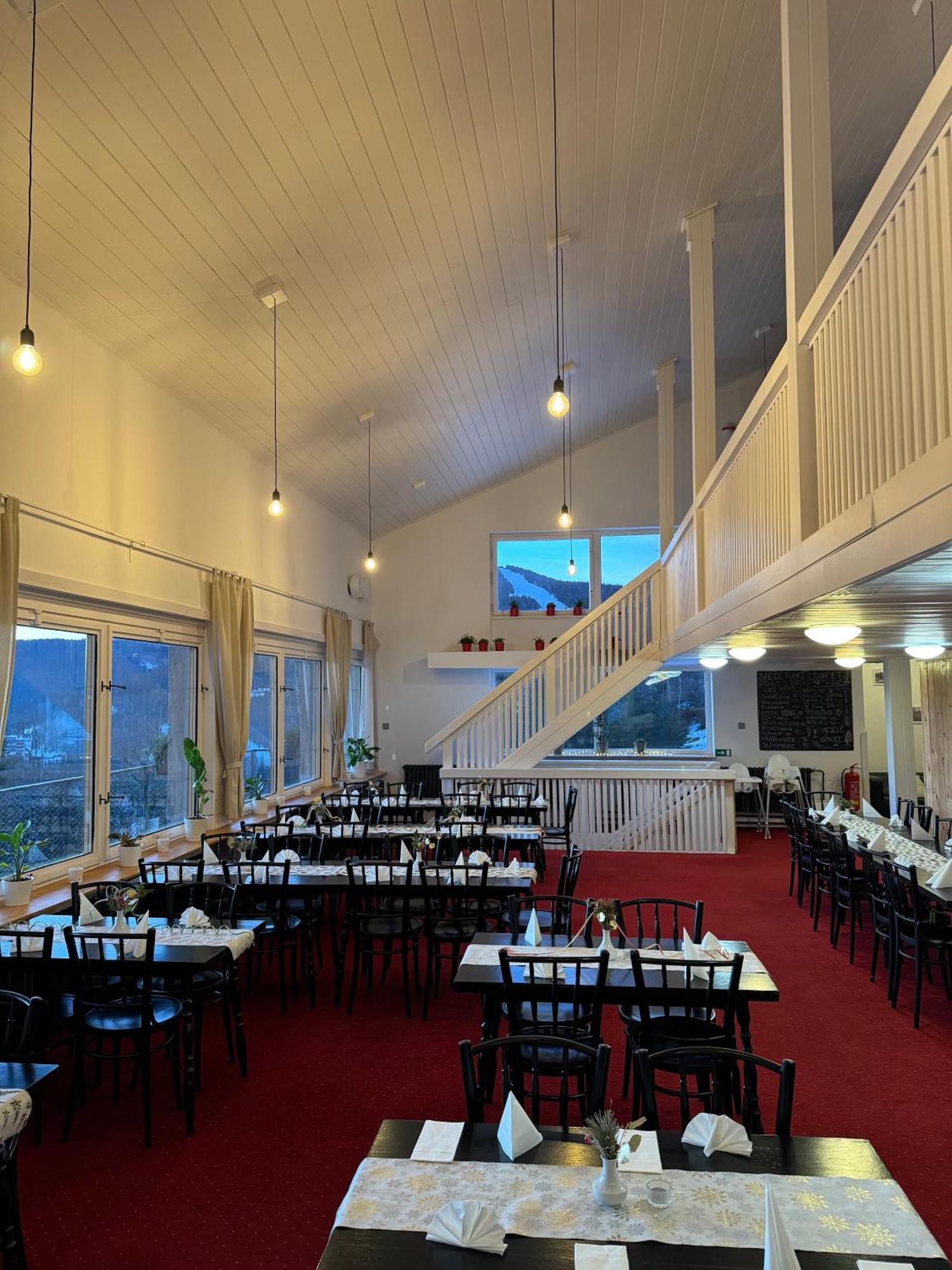 Hotel Horni Pramen Špindlerŭv Mlýn Dış mekan fotoğraf