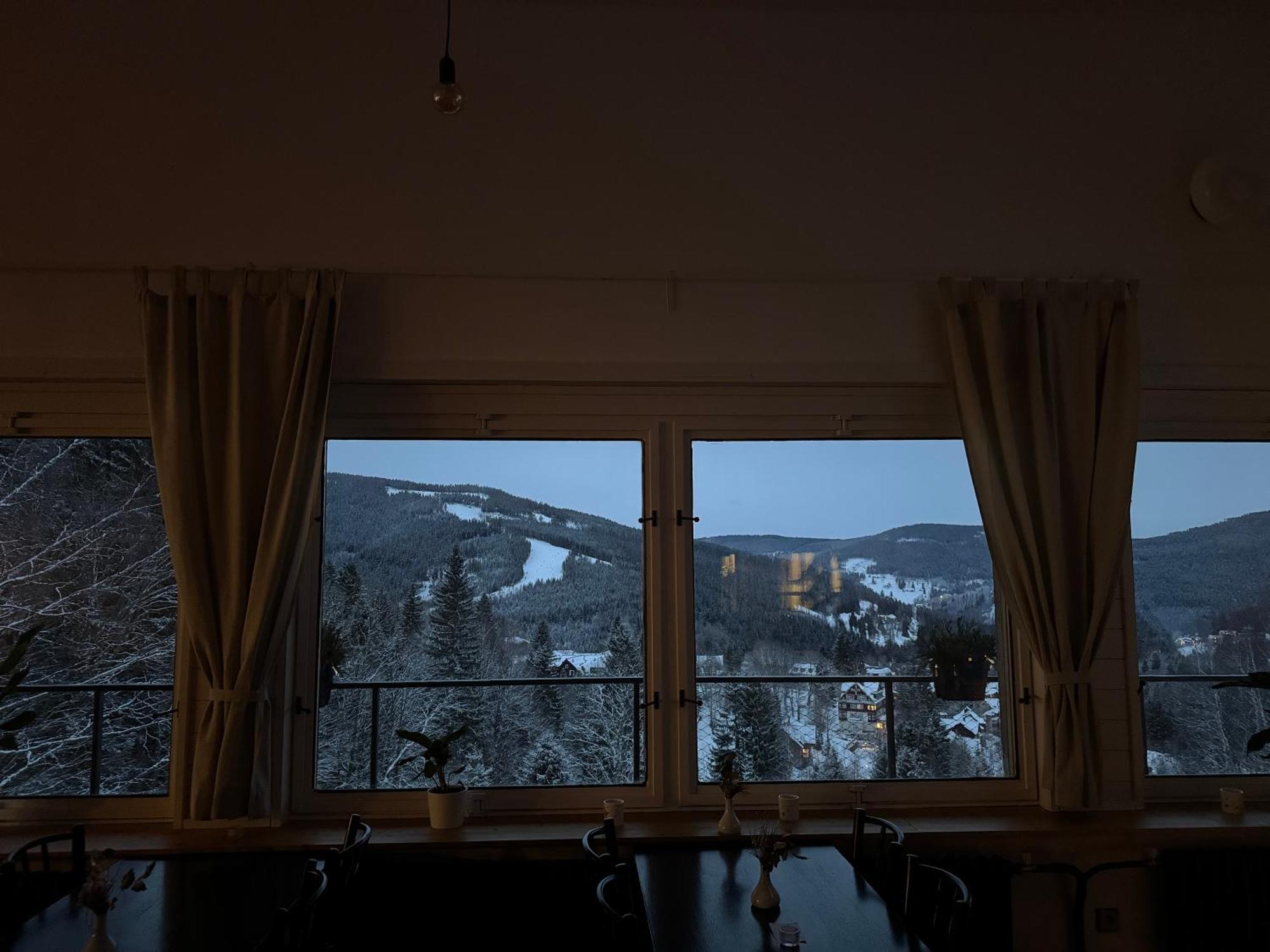 Hotel Horni Pramen Špindlerŭv Mlýn Dış mekan fotoğraf